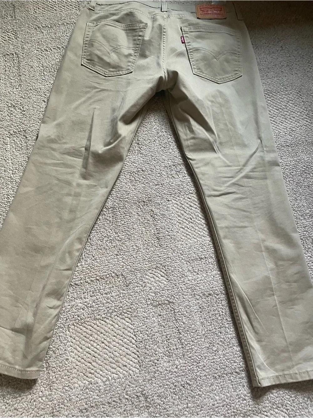 Levi's Slim Chinos in Light Tan